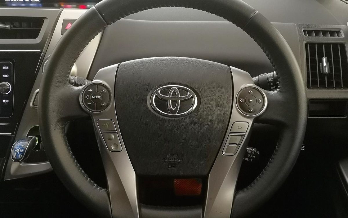 Car Finance 2017 Toyota Prius-1878632